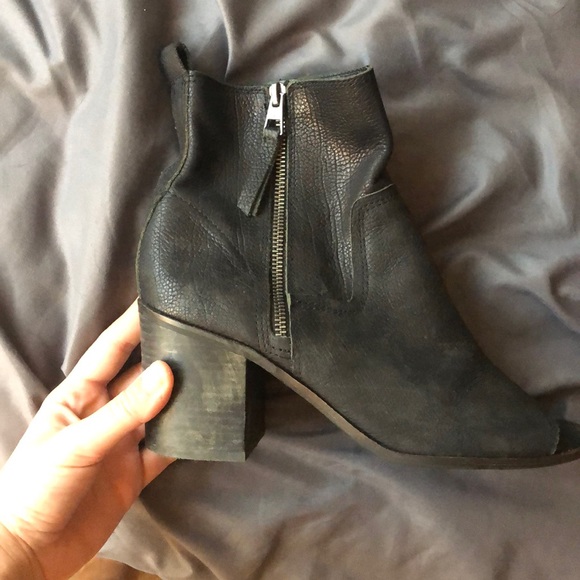 Lucky brand black booties - Picture 3 of 3